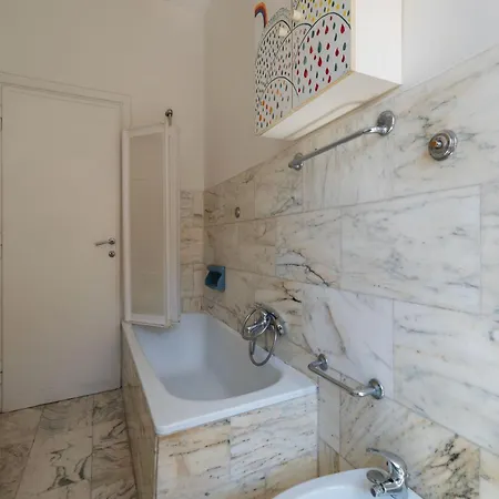 Apartamento Guesthost - Bright Balcony Appiano